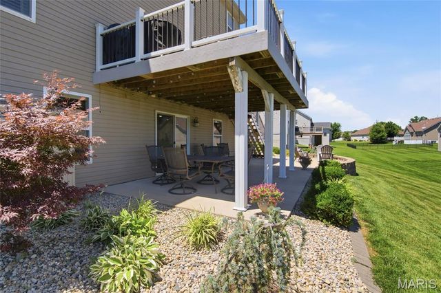 152 Forest Oaks Drive, Caseyville, IL 62232