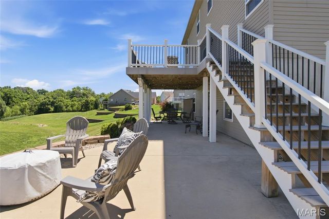 152 Forest Oaks Drive, Caseyville, IL 62232