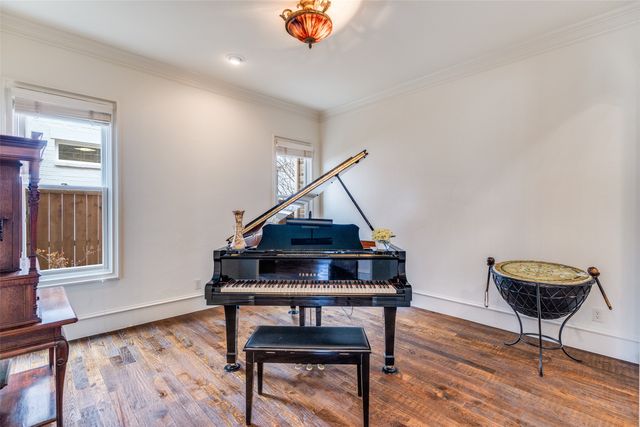 3325 Amherst Avenue, University Park, TX 75225