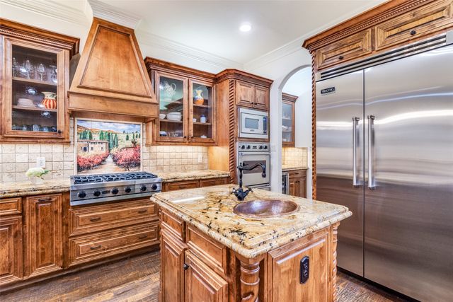 3325 Amherst Avenue, University Park, TX 75225