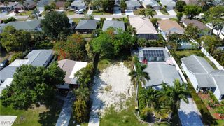 769 95th AVE N, Naples, FL 34108