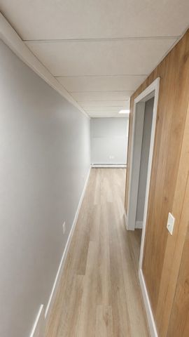 16 Moharimet Drive, Madbury, NH 03823