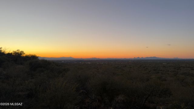 15590 E Colossal Cave Road, Vail, AZ 85641