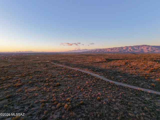 15590 E Colossal Cave Road, Vail, AZ 85641