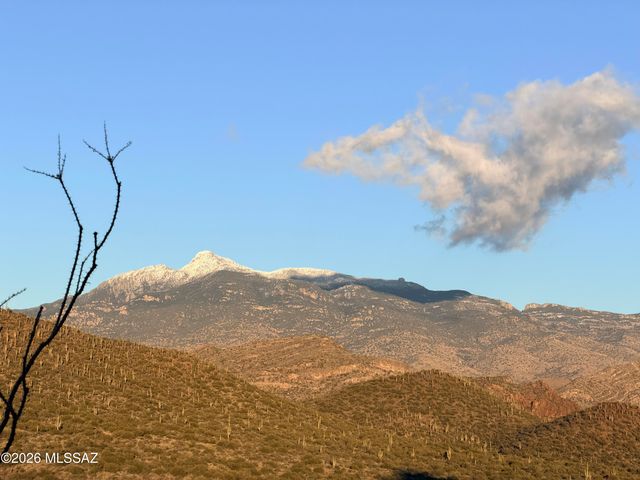 15590 E Colossal Cave Road, Vail, AZ 85641