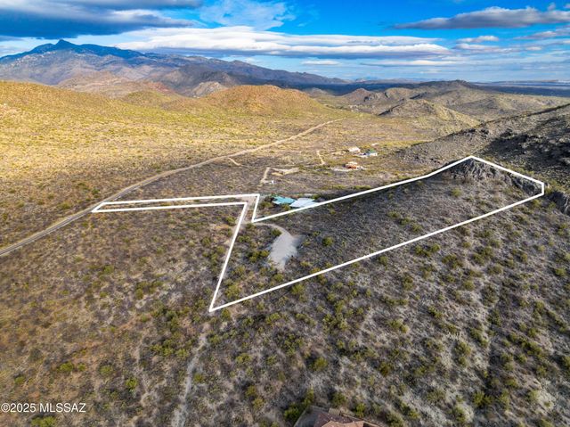 15590 E Colossal Cave Road, Vail, AZ 85641