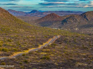 15590 E Colossal Cave Road, Vail, AZ 85641