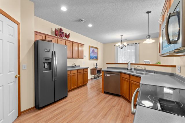 13457 Europa Court N 9, Hugo, MN 55038