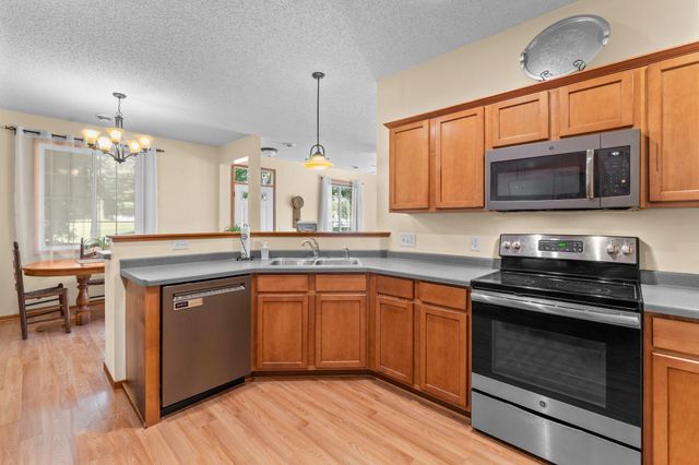 13457 Europa Court N 9, Hugo, MN 55038