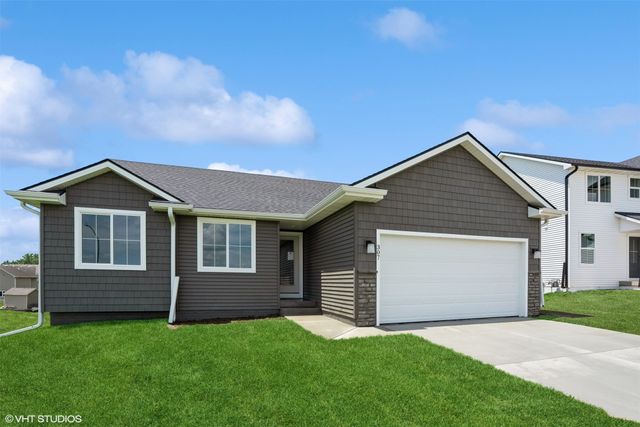 307 N 19th Street, Indianola, IA 50125