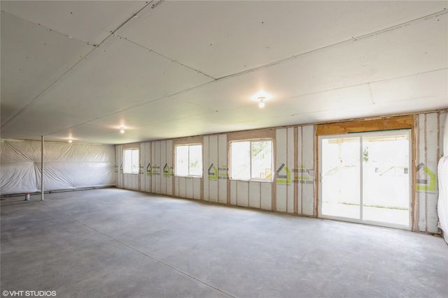 307 N 19th Street, Indianola, IA 50125