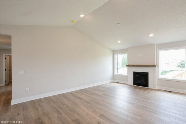 307 N 19th Street, Indianola, IA 50125