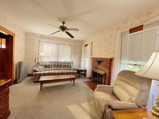 260 Pleasant Street, Claremont, NH 03743