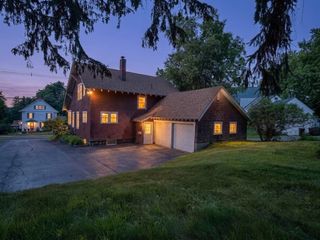 260 Pleasant Street, Claremont, NH 03743