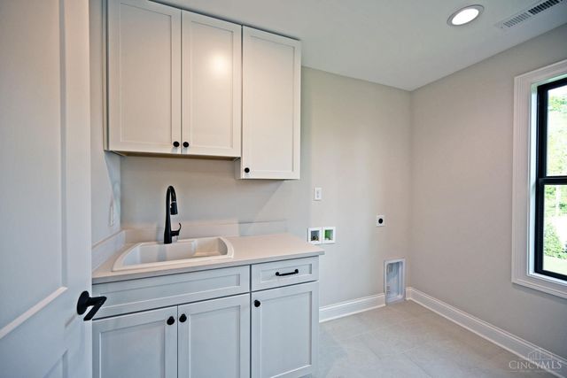 7412 Orchard Street, Columbia Twp, OH 45227