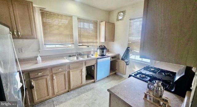 3802 GRANTLEY RD, Baltimore, MD 21215