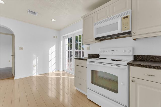 2132 SW 50th Avenue, Fort Lauderdale, FL 33317