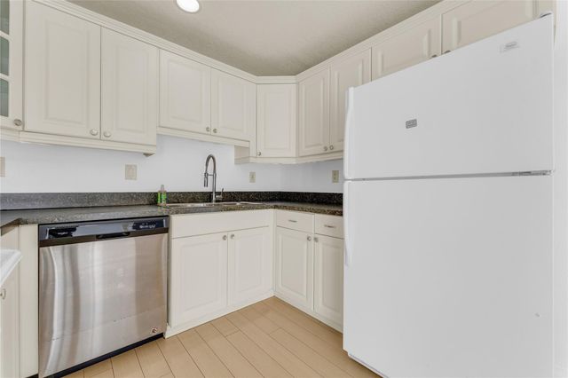 2132 SW 50th Avenue, Fort Lauderdale, FL 33317