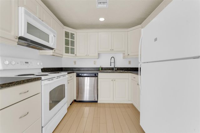 2132 SW 50th Avenue, Fort Lauderdale, FL 33317