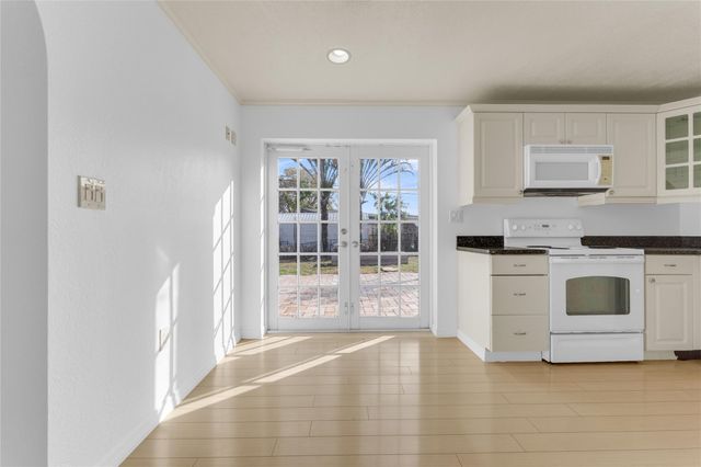 2132 SW 50th Avenue, Fort Lauderdale, FL 33317