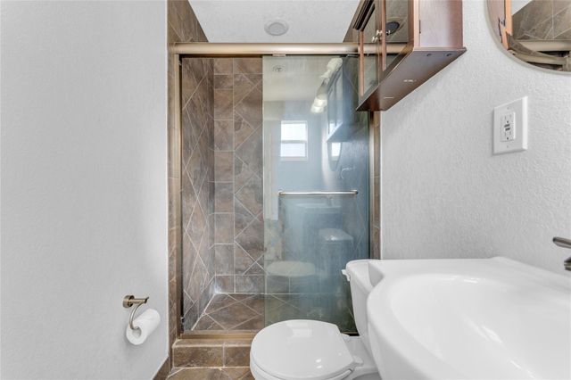 2132 SW 50th Avenue, Fort Lauderdale, FL 33317