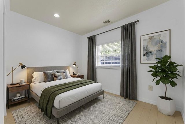 2132 SW 50th Avenue, Fort Lauderdale, FL 33317