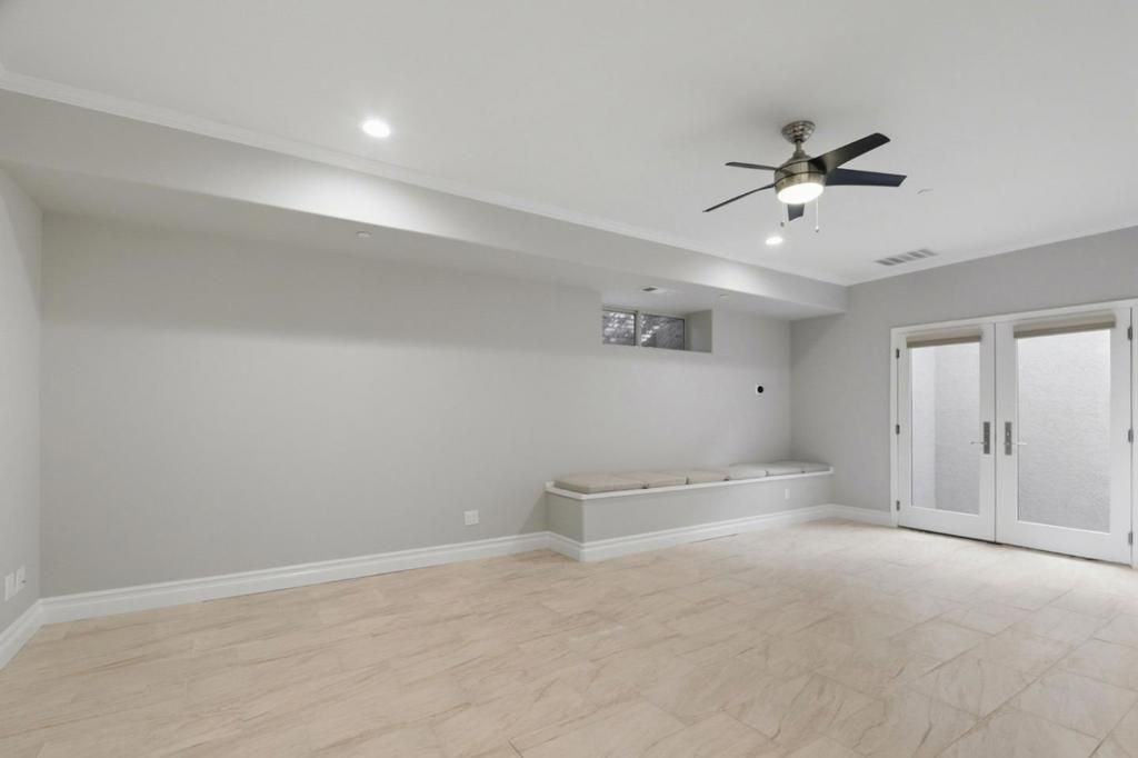 Image 103 of property listing at 12387 Stonebrook Drive, Los Altos Hills, CA 94022