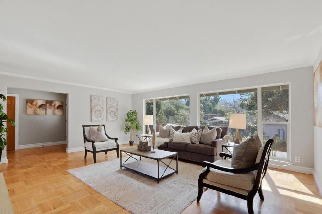 Image 15 of property listing at 12387 Stonebrook Drive, Los Altos Hills, CA 94022