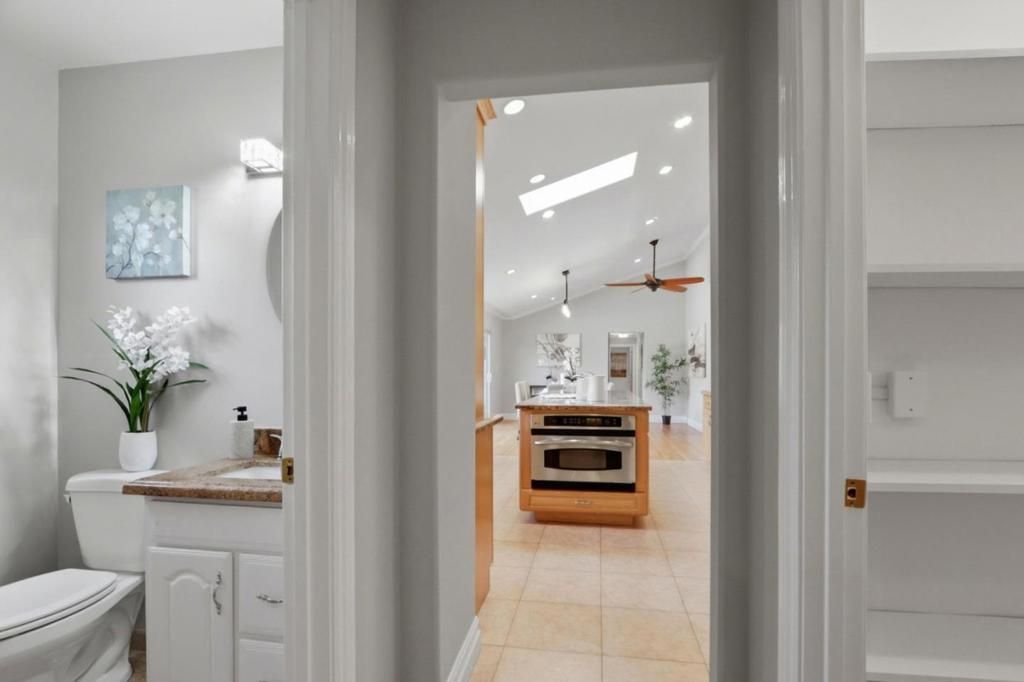 Image 30 of property listing at 12387 Stonebrook Drive, Los Altos Hills, CA 94022