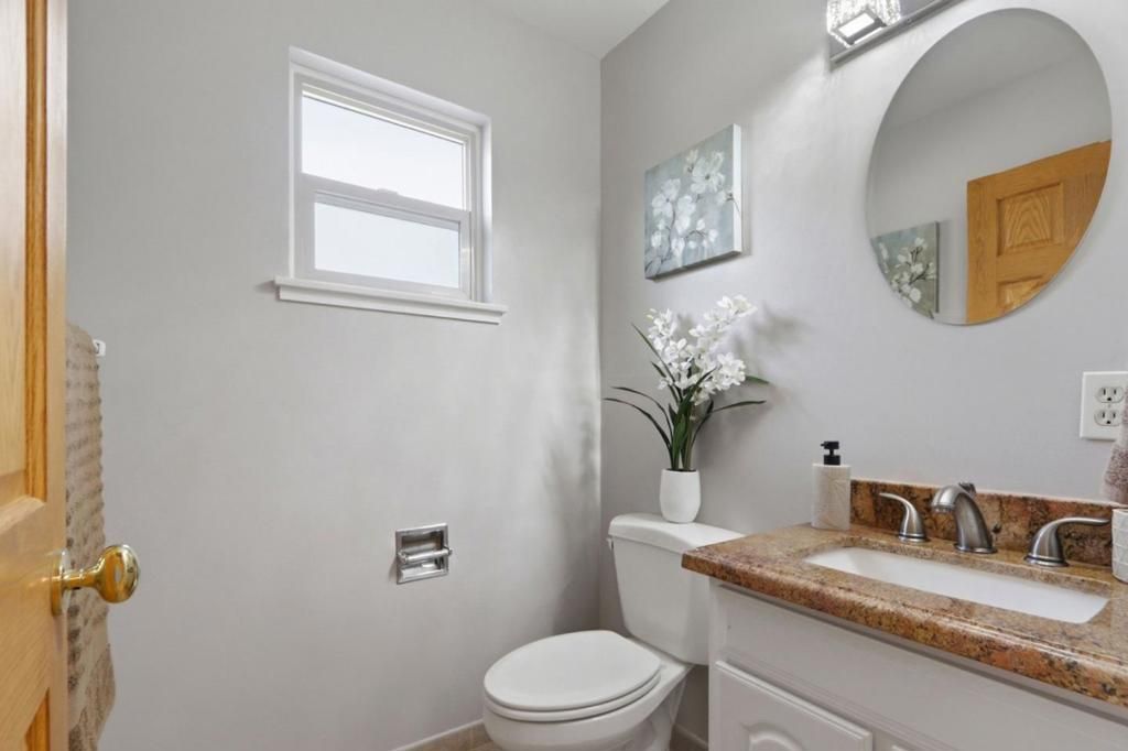 Image 31 of property listing at 12387 Stonebrook Drive, Los Altos Hills, CA 94022