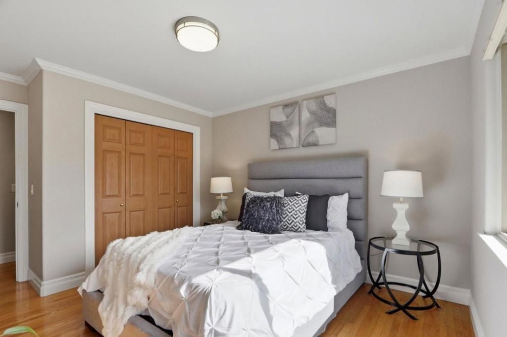 Image 42 of property listing at 12387 Stonebrook Drive, Los Altos Hills, CA 94022