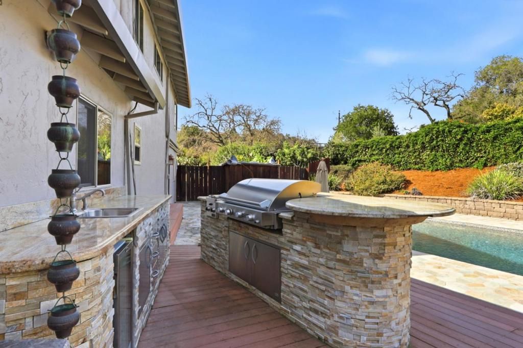 Image 58 of property listing at 12387 Stonebrook Drive, Los Altos Hills, CA 94022