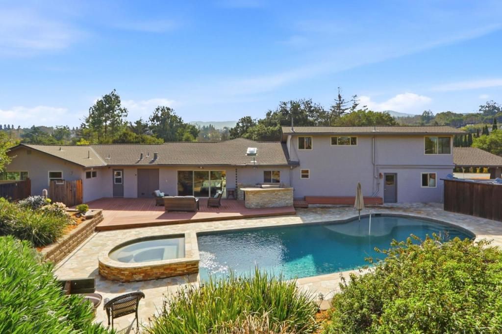 Image 61 of property listing at 12387 Stonebrook Drive, Los Altos Hills, CA 94022