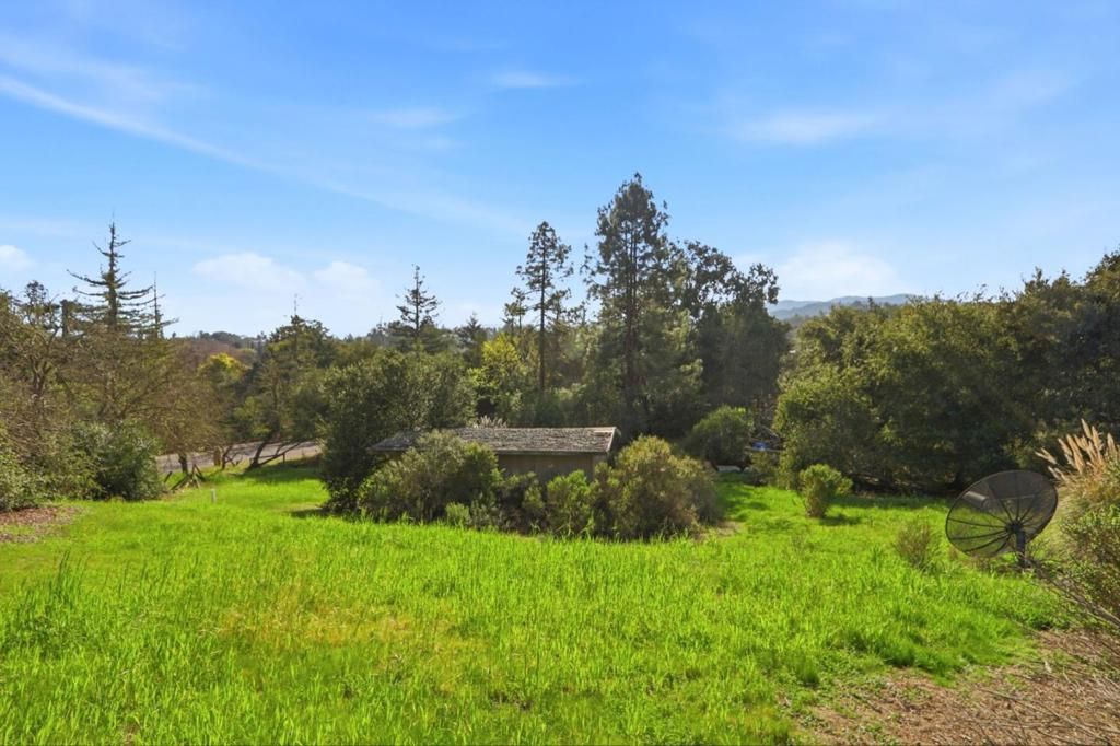 Image 68 of property listing at 12387 Stonebrook Drive, Los Altos Hills, CA 94022