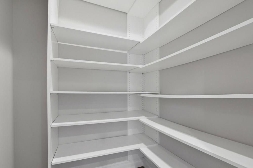 Image 85 of property listing at 12387 Stonebrook Drive, Los Altos Hills, CA 94022