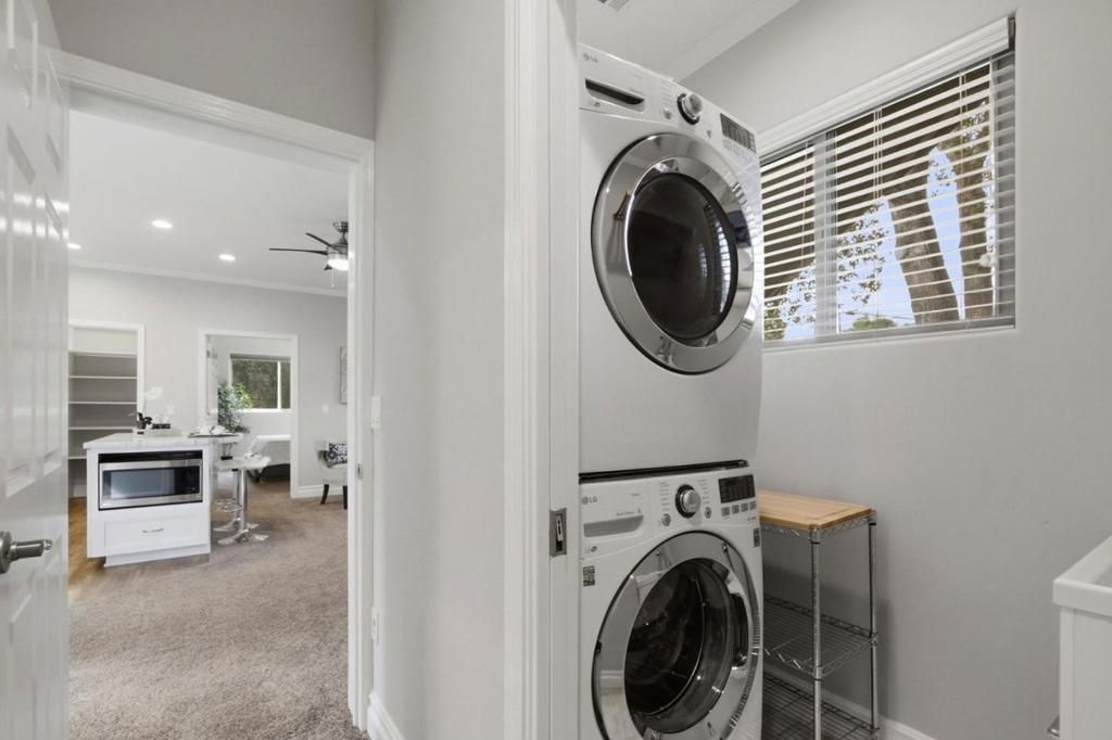 Image 91 of property listing at 12387 Stonebrook Drive, Los Altos Hills, CA 94022