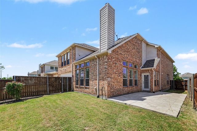 1041 Crystal Lake Drive, Frisco, TX 75036