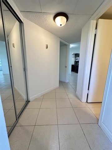 9401 Lime Bay Boulevard 115, Tamarac, FL 33321