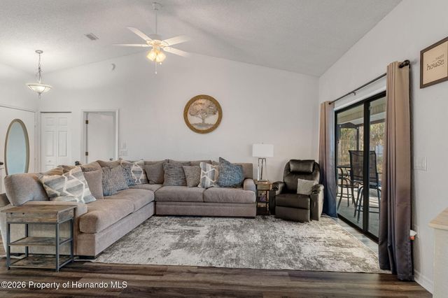 10918 Midland Bridge Road, Hudson, FL 34667