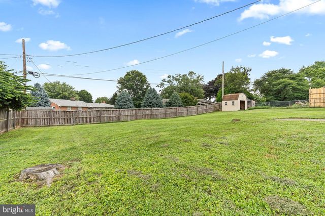 18608 MAUGANS AVE, Hagerstown, MD 21742