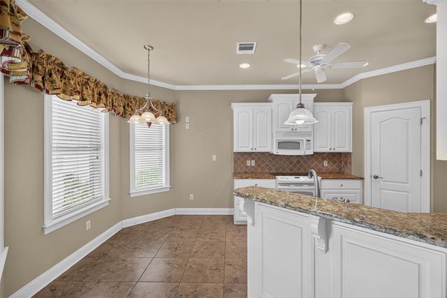 2140 Burgundy Ridge Drive, Shreveport, LA 71118