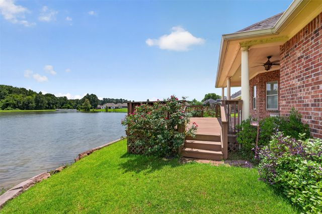 2140 Burgundy Ridge Drive, Shreveport, LA 71118
