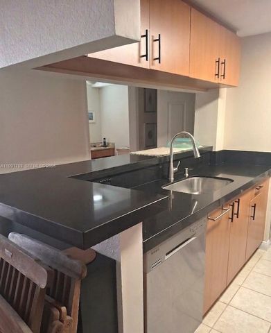 816 NW 11th St 806, Miami, FL 33136