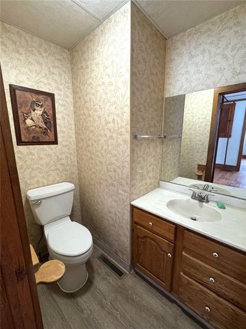 20 Taylor Street, Oxford, NY 13830