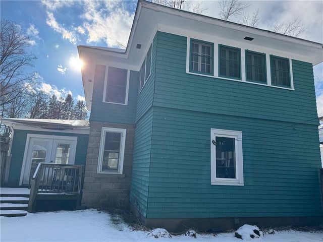 20 Taylor Street, Oxford, NY 13830