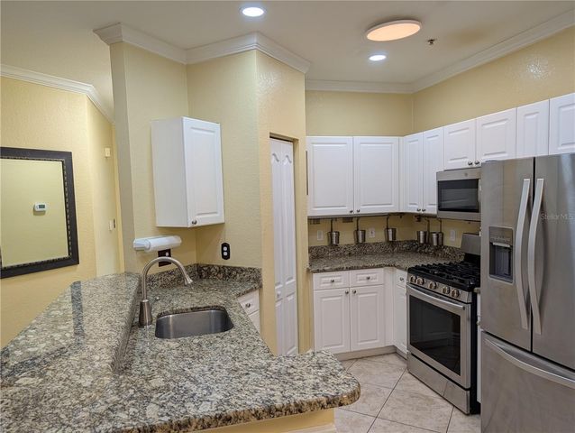 2731 VIA CAPRI 921, Clearwater, FL 33764