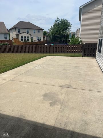 18827 Tillamook Run E, Noblesville, IN 46062