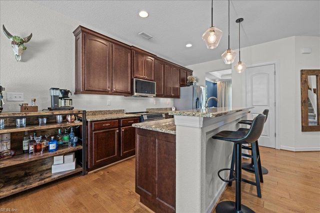 2229 Martlet LN, Virginia Beach, VA 23456