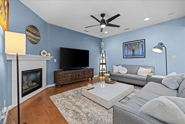 2229 Martlet LN, Virginia Beach, VA 23456