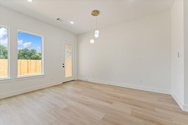 9109 Henrietta Street A & B, Houston, TX 77088